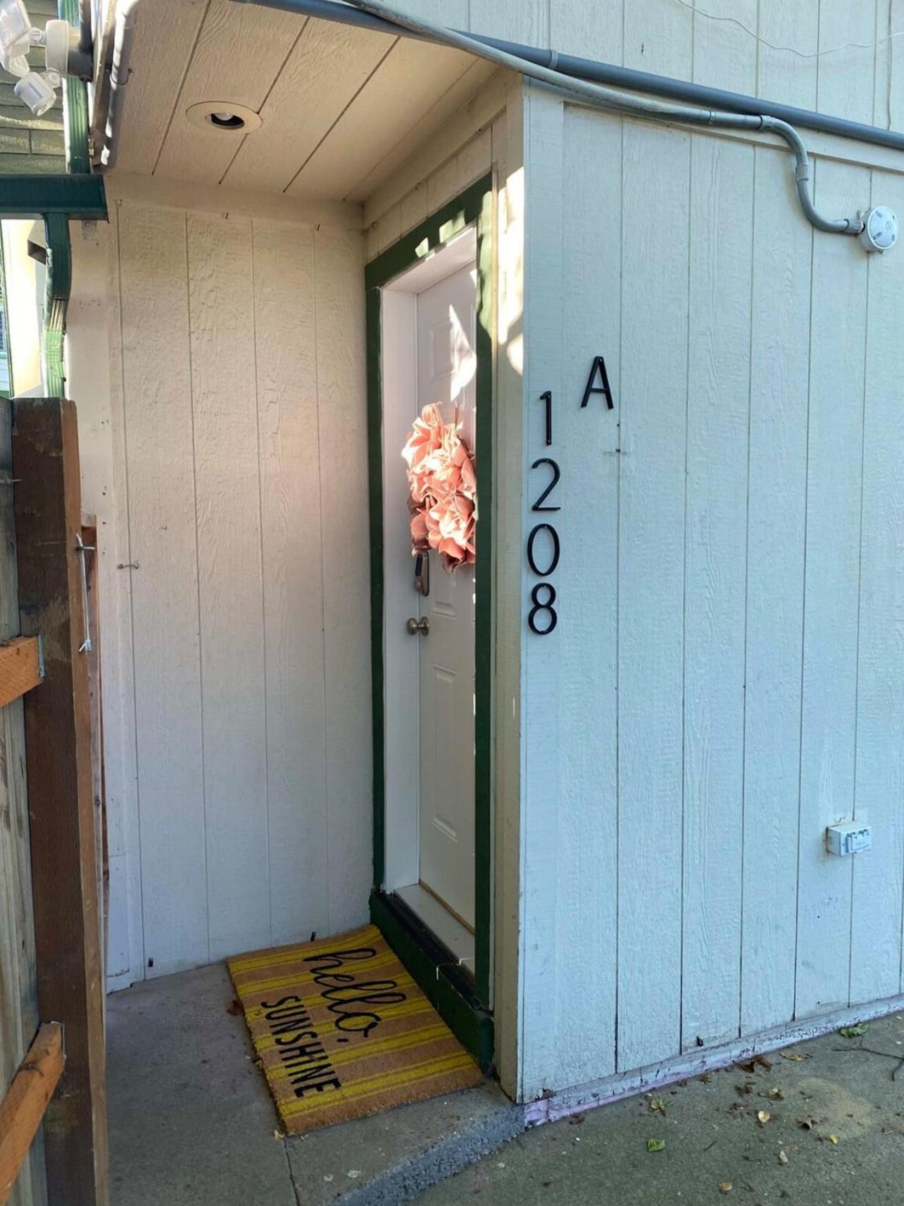Near Downtown- Kitchen-Washerdryer-Parking Medford Exterior foto