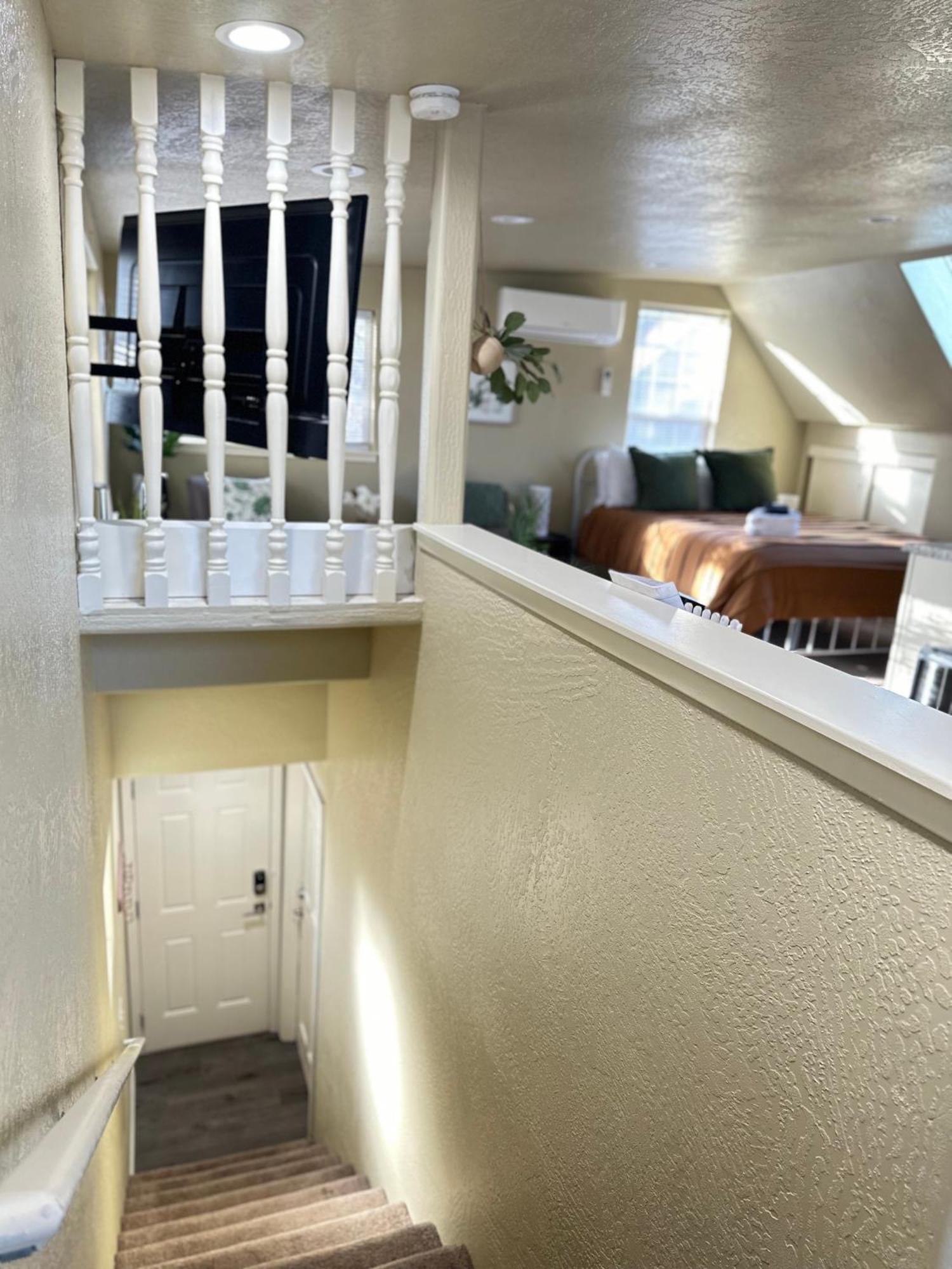 Near Downtown- Kitchen-Washerdryer-Parking Medford Exterior foto