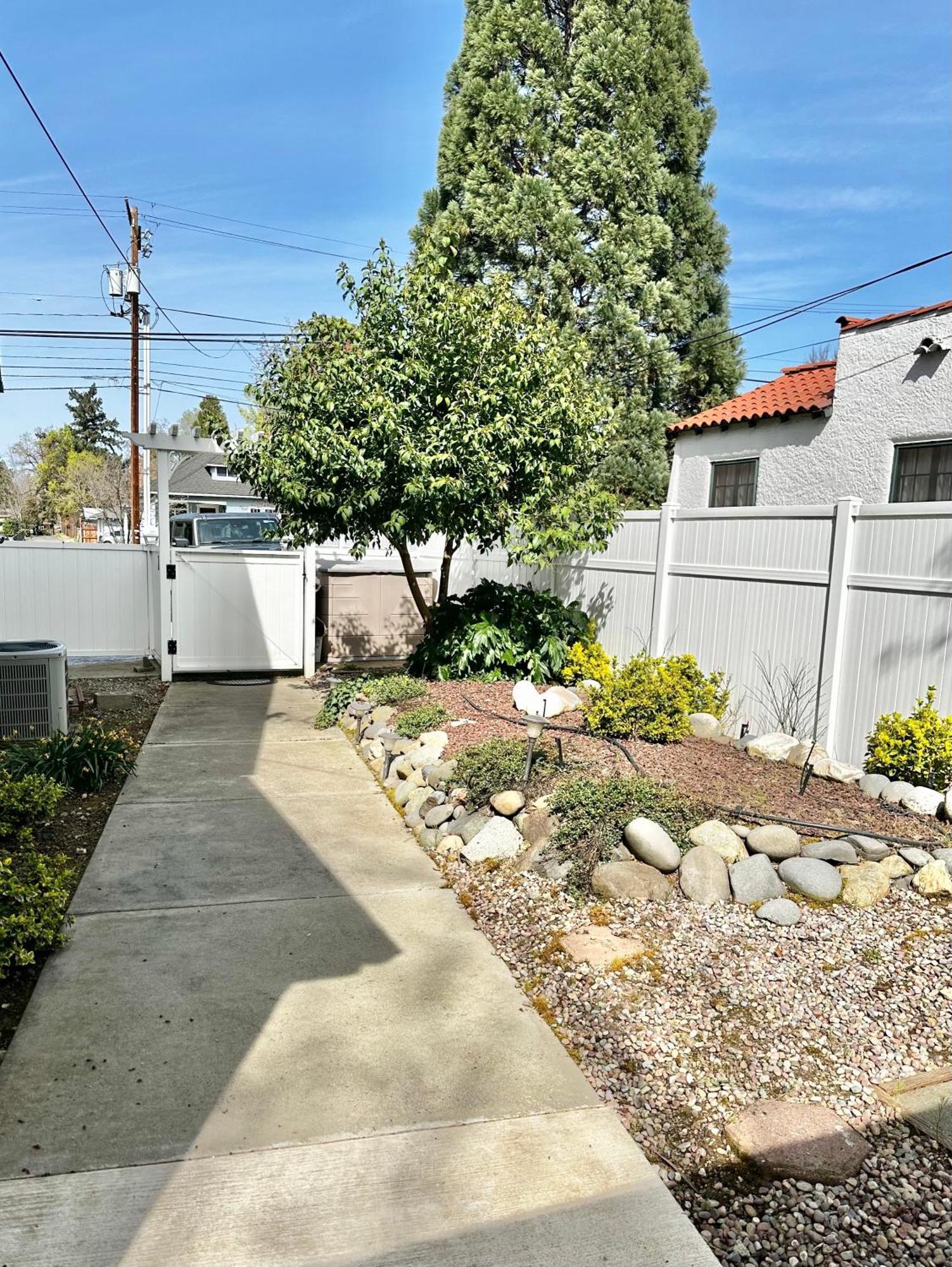 Near Downtown- Kitchen-Washerdryer-Parking Medford Exterior foto